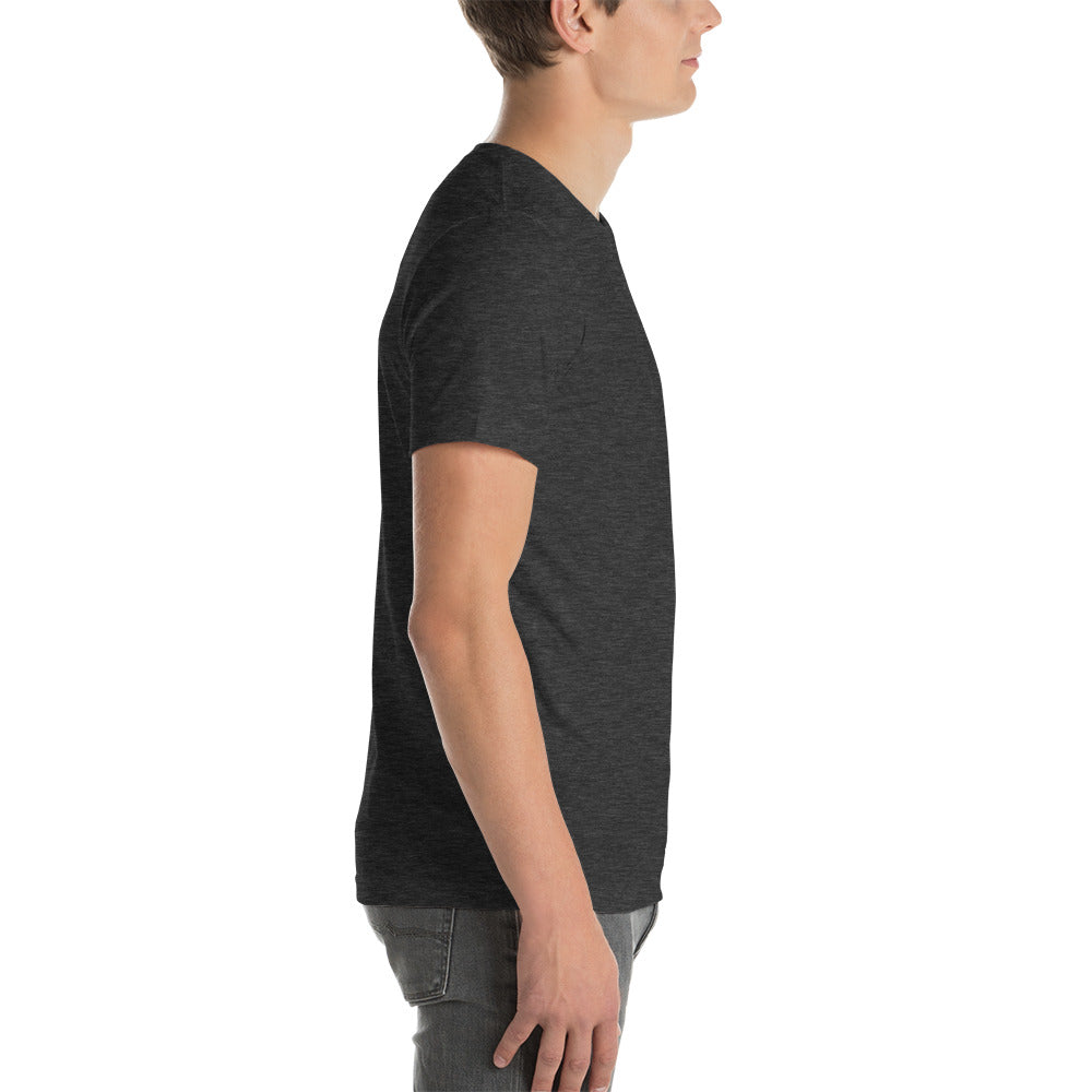 Camiseta varios colores con bordado blanco