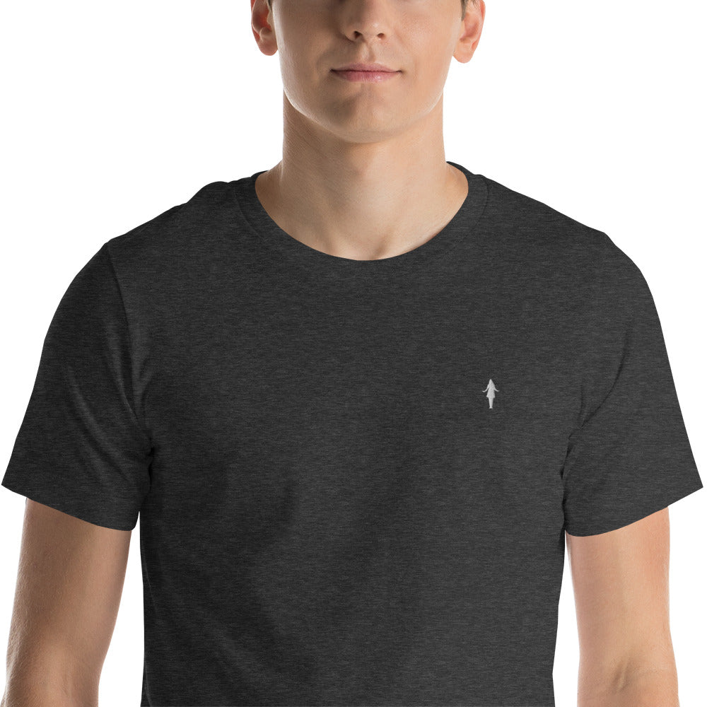 Camiseta varios colores con bordado blanco