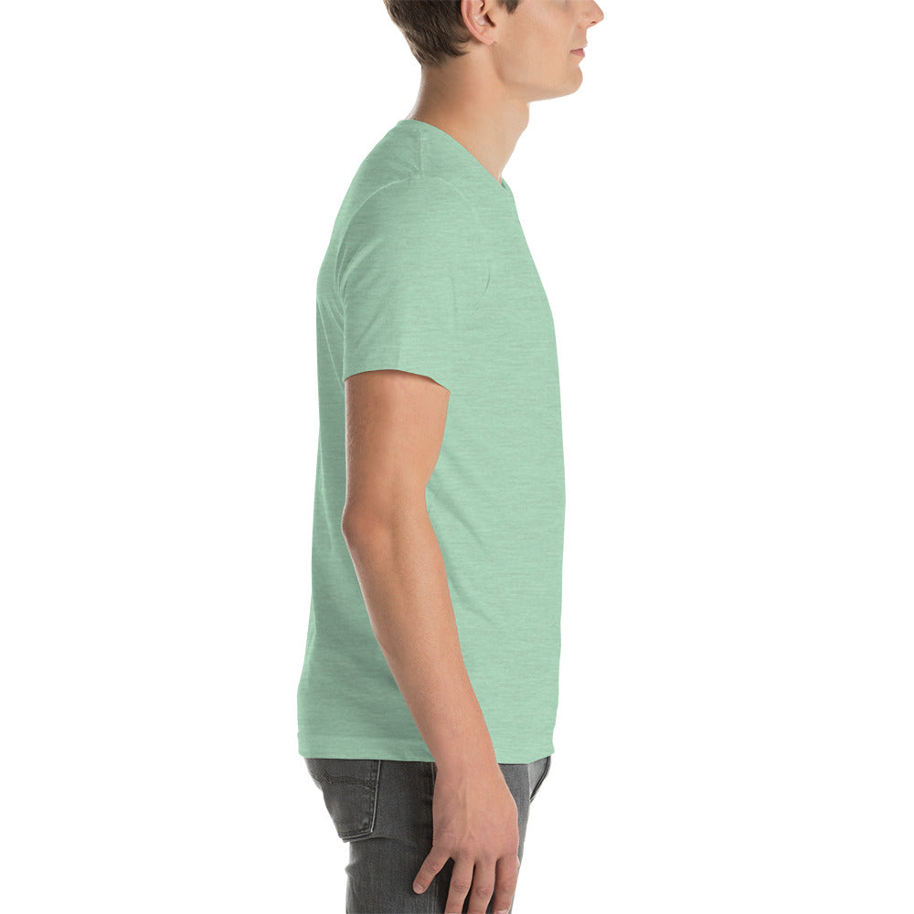 Camiseta varios colores con bordado blanco