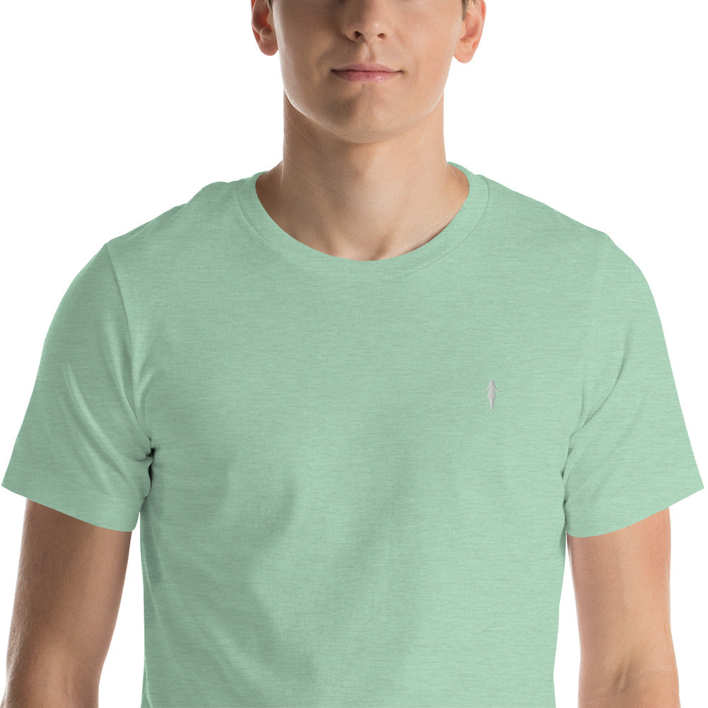 Camiseta varios colores con bordado blanco
