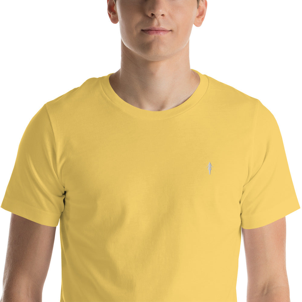 Camiseta varios colores con bordado blanco